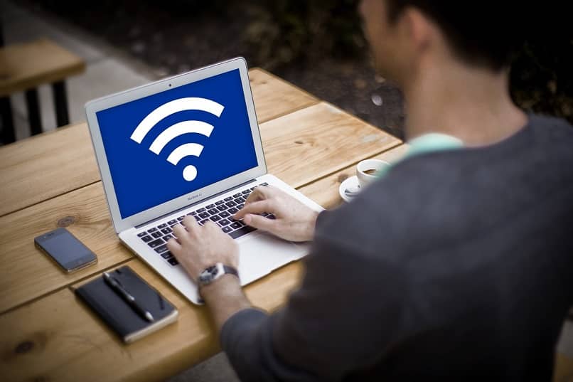 wifi contraseña cambiar configurar